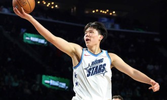 全明星新秀赛卡特队夺冠 埃奇库姆MVP杨瀚森10分2板