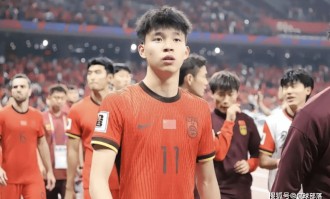 就在刚刚，2月4日晚上，传来王钰栋留洋消息，一家德甲豪门发邀约